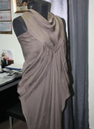 Пошив платья из шелка  по индивидуальному заказу в Ателье 111 в Митино
